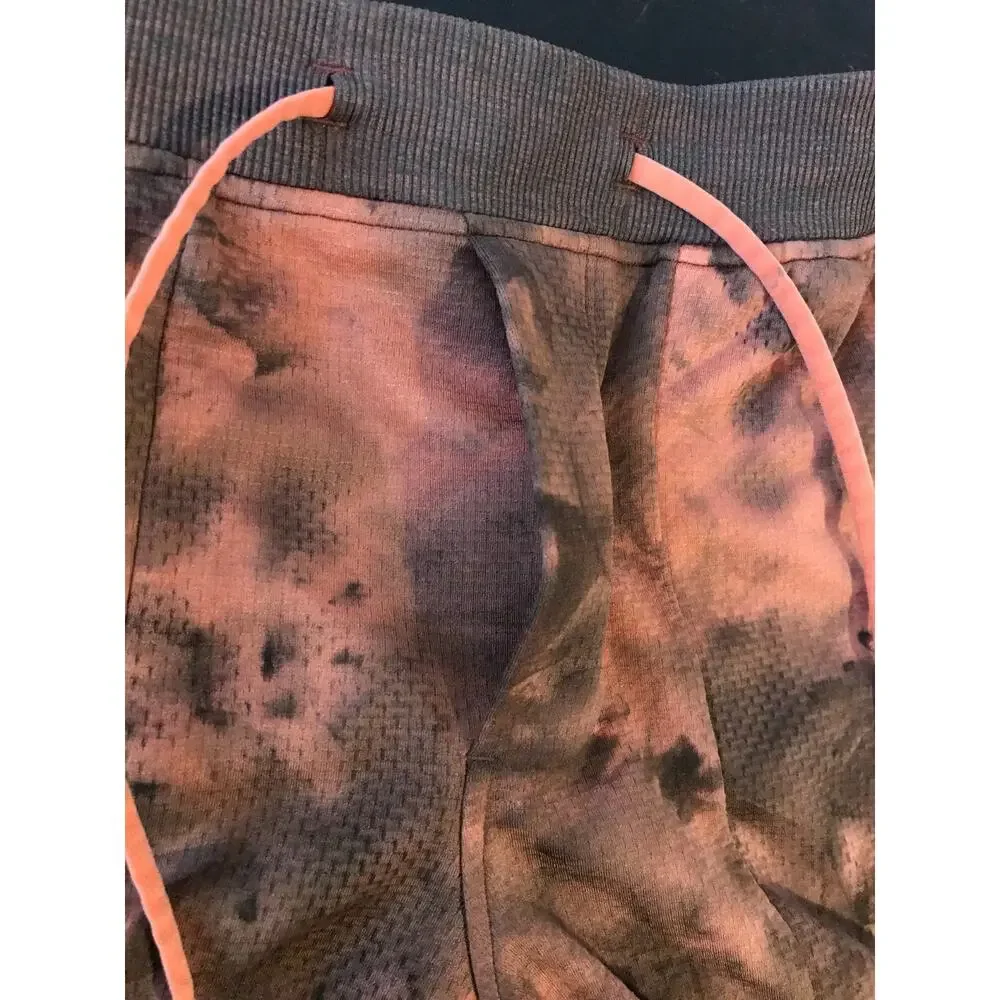 Lululemon Textured Tech Shorts Diamond Dye Warm Coral Mens Small 7